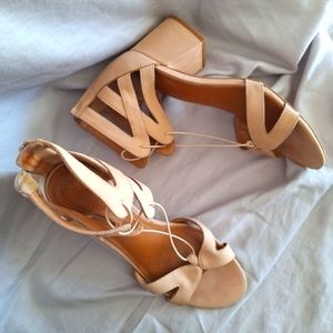 Corso como block heel sandals